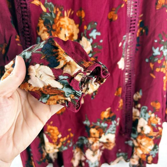 Perch by Blue Pepper‎ Burgundy Floral Gauzy Blouse High-Low Hem Size 3X - Picture 8 of 8